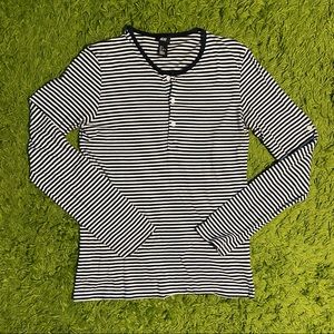 💨H&M Striped Long Sleeve shirt!